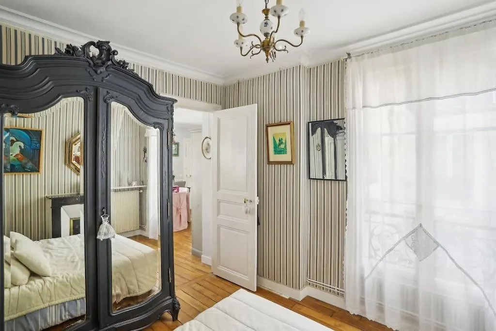 L'Atelier Du Peintre - Grand Triplex Parisien Apartment